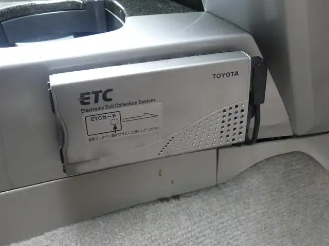 トヨタ ハイラックス サーフ SSR－G 千葉県 2002(平14)年 10.3万km ホワイトパールクリスタルシャイン ヒッチメンバー/2incリフトアップ/社外グリル/社外ヘッドライト/社外ルーフレール/ETC/ドライブレコーダー（DRY-ST1500）/ディスプレイオーディオ/【DVD/CD再生機能　Bluetooth接続】/バックカメラ/キーレス