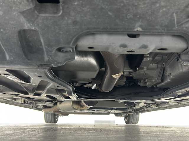 ホンダ オデッセイ アブソルート・EXホンダセンジング 福岡県 2017(平29)年 7.5万km ホワイトオーキッドパール ・フルセグTV/・ipod/・Bluetooth/・Bカメラ/・ブラインドスポットアシスト/・純正ナビ/・コーナーセンサー/・フリップダウン/・18インチ純正ホイール/・ETC/・ACC/・パドルシフト/・レザーシート/・CD/DVD