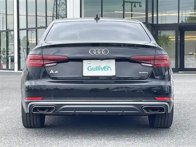 アウディ Ａ４ 45TFSIクワトロスポーツ 道央・札幌 2020(令2)年 3.1万km ミトスブラックメタリック 4WD/純正メモリナビ/FM/AM/CD/DVD/BT/フルセグTV/衝撃被害軽減システム/アラウンドビューモニター/パーキングアシスト/アイドリングストップ/クリアランスソナー/レーダークルーズコントロール/ハンドルシフト/ETC/前後ドラレコ(ZDR016)/ステアリングスイッチ/MT付きAT/スマートキー/プッシュスタート/冬タイヤ純正AW付積込/225/50R17　2021年 5mm