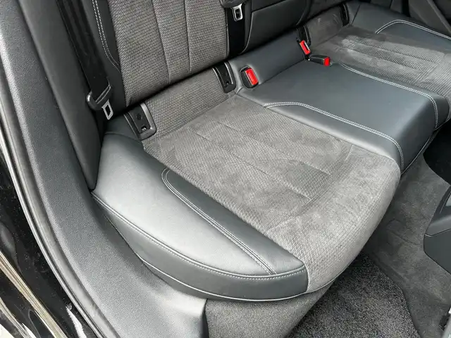 アウディ Ａ４ 45TFSIクワトロスポーツ 富山県 2020(令2)年 3.1万km ミトスブラックメタリック 4WD/純正メモリナビ/AM/AM/CD/DVD/BT/フルセグTV/衝撃被害軽減システム/アラウンドビューモニター/パーキングアシスト/アイドリングストップ/ACC/ハンドルシフト/ETC/前後ドラレコ/ステアリングスイッチ/MT付きAT/スマートキー/プッシュスタート