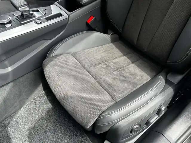 アウディ Ａ４ 45TFSIクワトロスポーツ 富山県 2020(令2)年 3.1万km ミトスブラックメタリック 4WD/純正メモリナビ/AM/AM/CD/DVD/BT/フルセグTV/衝撃被害軽減システム/アラウンドビューモニター/パーキングアシスト/アイドリングストップ/ACC/ハンドルシフト/ETC/前後ドラレコ/ステアリングスイッチ/MT付きAT/スマートキー/プッシュスタート