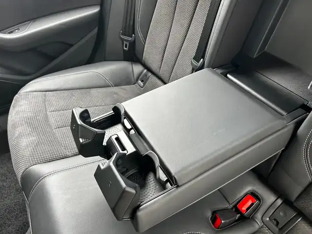 アウディ Ａ４ 45TFSIクワトロスポーツ 富山県 2020(令2)年 3.1万km ミトスブラックメタリック 4WD/純正メモリナビ/AM/AM/CD/DVD/BT/フルセグTV/衝撃被害軽減システム/アラウンドビューモニター/パーキングアシスト/アイドリングストップ/ACC/ハンドルシフト/ETC/前後ドラレコ/ステアリングスイッチ/MT付きAT/スマートキー/プッシュスタート
