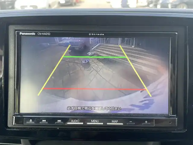ホンダ Ｎ ＯＮＥ プレミアム 愛知県 2019(平31)年 4.4万km プラチナホワイトパール 社外メモリーナビ/フルセグTV/Blutooth/バックカメラ/ハーフレザーシート/ビルトインETC/革巻きステアリング/ドアバイザー/保証書/取扱説明書/スペアキー