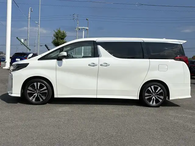 トヨタ アルファード S Cパッケージ 徳島県 2022(令4)年 4.8万km ホワイトパールクリスタルシャイン ツインムーンルーフ/ALPINE11型ナビ/　（フルセグTV/Apple CarPlay/Bluetooth/DVD）/ALPINEフリップダウンモニター/バックカメラ /トヨタセーフティセンス/・レーダークルーズコントロール/・ブラインドスポットモニター/両側パワースライドドア/パワーバックドア /全席パワーシート /シートヒーター（D+N席）/エアシート （D+N席）/ステアリングヒーター/前後ドライブレコーダー/デジタルインナーミラー/純正LEDヘッドライト/オートブレーキホールド/純正18AW/ETC/プッシュスタート/スマートキーフルセグテレビ