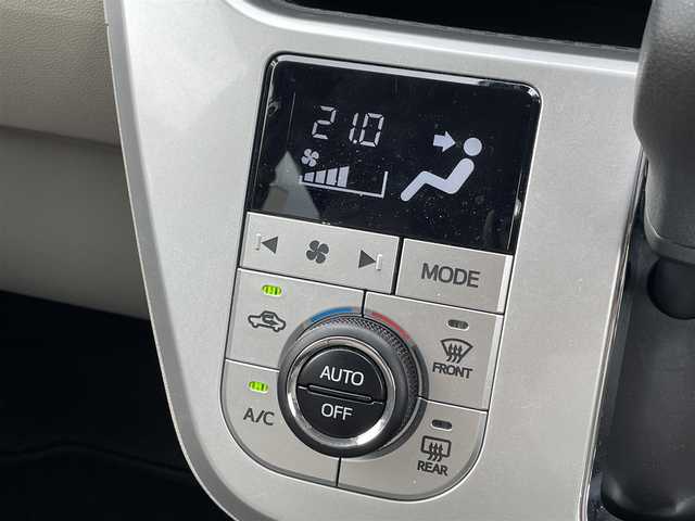 ダイハツ キャスト スタイル X リミテッド SAⅢ 岡山県 2022(令4)年 3.1万km ブラックマイカメタリック 登録時走行距離30235km/純正HDDナビ/(AM/FM/TV/DISC/BT)/衝突被害軽減システム/アイドリングストップ/オートマチックハイビーム/バックカメラ/レーンキープアシスト/USB入力端子/プッシュスタート/スマートキー/スペアキー/ハロゲンヘッドライト/パワーステアリング/パワーウィンドウ