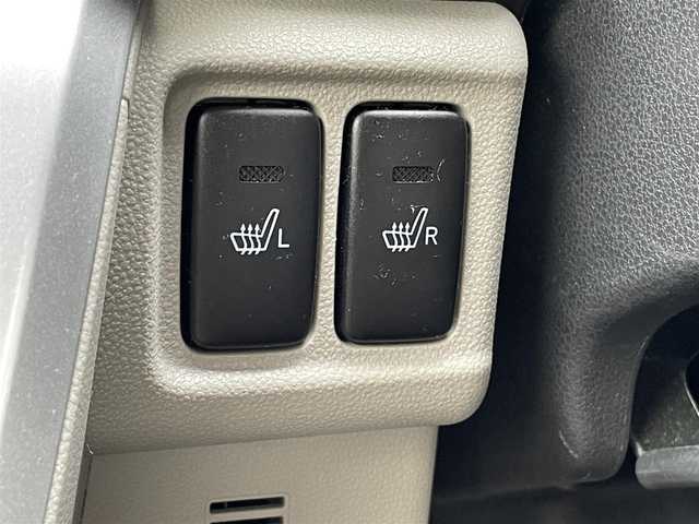 ダイハツ キャスト スタイル X リミテッド SAⅢ 岡山県 2022(令4)年 3.1万km ブラックマイカメタリック 登録時走行距離30235km/純正HDDナビ/(AM/FM/TV/DISC/BT)/衝突被害軽減システム/アイドリングストップ/オートマチックハイビーム/バックカメラ/レーンキープアシスト/USB入力端子/プッシュスタート/スマートキー/スペアキー/ハロゲンヘッドライト/パワーステアリング/パワーウィンドウ