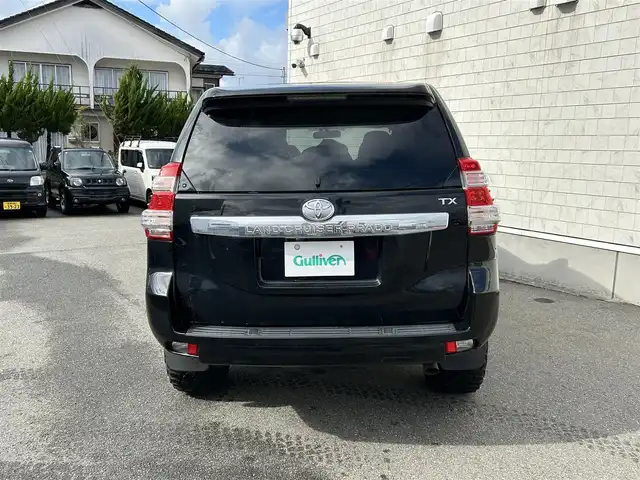 トヨタ ランドクルーザー プラド TX 山形県 2017(平29)年 13万km ブラック 4WD/リフトアップ/カロッツェリアSDナビ/FM/AM/フルセグ/DVD/Bluetooth/サンルーフ/横滑り防止装置/盗難防止装置/純正マット/純正バイザー/スマートキー/スペアキー/AUTOライト/フォグランプ/ダブルエアバック/純正アルミ付き冬タイヤ積載