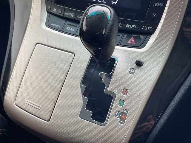 トヨタ アルファード 240S タイプゴールドⅡ 愛知県 2014(平26)年 7.7万km ホワイトパールクリスタルシャイン 純正8型ナビ/フリップダウンモニター/両側パワースライドドア/バックカメラ/クルーズコントロール/コーナーセンサー/純正アルミホイール/HIDヘッドライト/リアオートエアコン/オートライト/ETC/フルセグ/CD DVD/Bluetooth/ステアリングスイッチ/スマートキー/プッシュスタート