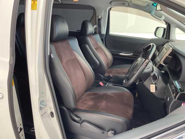 トヨタ アルファード 240S タイプゴールドⅡ 愛知県 2014(平26)年 7.7万km ホワイトパールクリスタルシャイン 純正8型ナビ/フリップダウンモニター/両側パワースライドドア/バックカメラ/クルーズコントロール/コーナーセンサー/純正アルミホイール/HIDヘッドライト/リアオートエアコン/オートライト/ETC/フルセグ/CD DVD/Bluetooth/ステアリングスイッチ/スマートキー/プッシュスタート