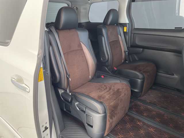 トヨタ アルファード 240S タイプゴールドⅡ 愛知県 2014(平26)年 7.7万km ホワイトパールクリスタルシャイン 純正8型ナビ/フリップダウンモニター/両側パワースライドドア/バックカメラ/クルーズコントロール/コーナーセンサー/純正アルミホイール/HIDヘッドライト/リアオートエアコン/オートライト/ETC/フルセグ/CD DVD/Bluetooth/ステアリングスイッチ/スマートキー/プッシュスタート