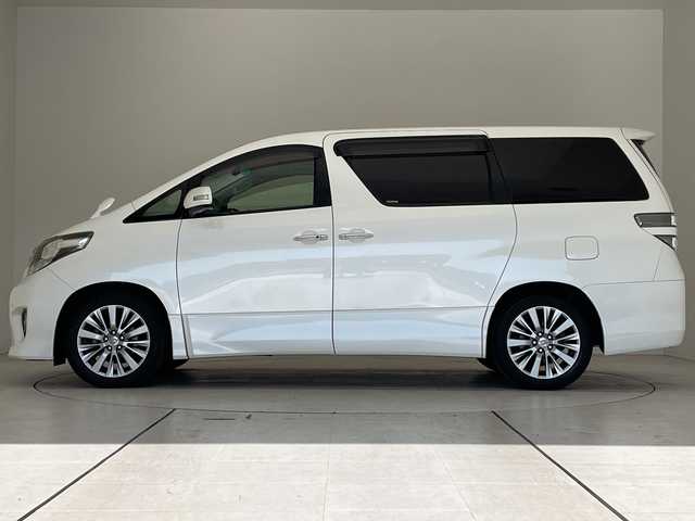 トヨタ アルファード 240S タイプゴールドⅡ 愛知県 2014(平26)年 7.7万km ホワイトパールクリスタルシャイン 純正8型ナビ/フリップダウンモニター/両側パワースライドドア/バックカメラ/クルーズコントロール/コーナーセンサー/純正アルミホイール/HIDヘッドライト/リアオートエアコン/オートライト/ETC/フルセグ/CD DVD/Bluetooth/ステアリングスイッチ/スマートキー/プッシュスタート