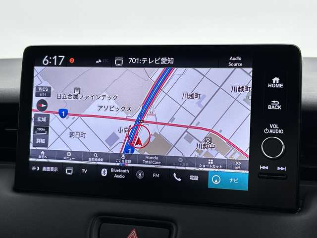 ホンダ ヴェゼル ハイブリッド e:HEV Z 三重県 2024(令6)年 0.8万km プラチナホワイトパール /禁煙車//純正ナビ/・フルセグ・Bluetooth・USB・AppleCarPlay・AndroidAuto//バックカメラ//ホンダセンシング//ブラインドスポットインフォメーション//アダプティブクルーズコントロール//オートハイビーム//衝突軽減ブレーキ//車線維持支援システム//ハンズフリーアクセスパワーテールゲート//前席シートヒーター//ビルトインETC2.0//前後ドライブレコーダー//ワイヤレスチャージャー//電子パーキング//ブレーキホールド//パドルシフト//ステアリングヒーター