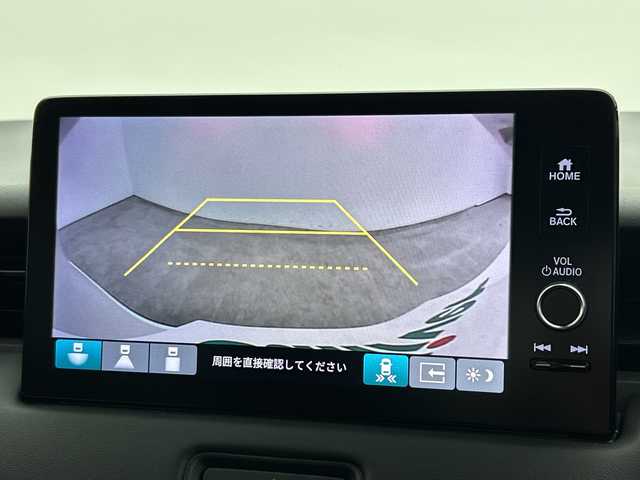 ホンダ ヴェゼル ハイブリッド e:HEV Z 三重県 2024(令6)年 0.8万km プラチナホワイトパール /禁煙車//純正ナビ/・フルセグ・Bluetooth・USB・AppleCarPlay・AndroidAuto//バックカメラ//ホンダセンシング//ブラインドスポットインフォメーション//アダプティブクルーズコントロール//オートハイビーム//衝突軽減ブレーキ//車線維持支援システム//ハンズフリーアクセスパワーテールゲート//前席シートヒーター//ビルトインETC2.0//前後ドライブレコーダー//ワイヤレスチャージャー//電子パーキング//ブレーキホールド//パドルシフト//ステアリングヒーター