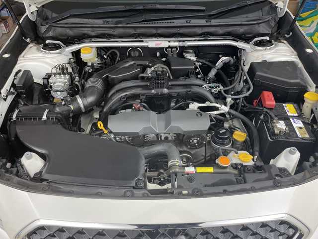 スバル アウトバック リミテッド 道央・札幌 2019(平31)年 5.5万km クリスタルホワイトP ・4WD/・寒冷地仕様/・純正DITONESOUNDシステム/・純正ナビ/・BT&CD&DVD&フルセグTV/・バック、サイド、フロントカメラ/・アイサイトVer3/・レーダークルーズコントロール/・ブラインドスポットモニター/・パワーバックドア/・レザーシート/・前席パワーシート/・全席シートヒーター/・ステアリングヒーター/・ミラーヒーター/・ビルトインETC/・純正ドライブレコーダー前方/・LEDヘッドライト/・オートライト/・プッシュスタート/・スマートキー/・スペアキー×1/・ディーラーオプションSTIAW/・純正ゴムマット