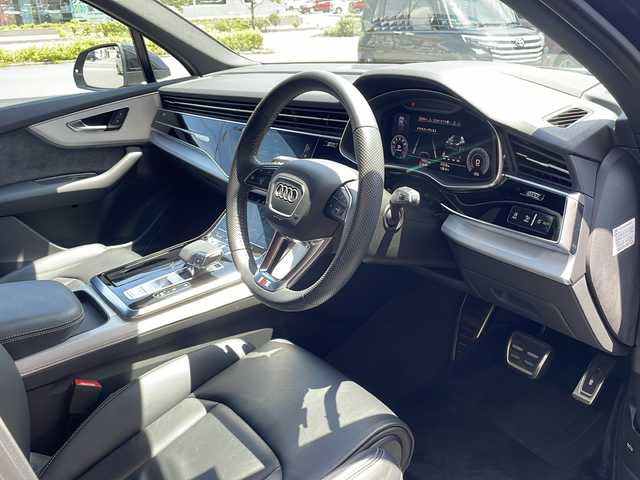 アウディ Ｑ７ 45 Sラインリミテッド 福島県 2020(令2)年 1.6万km ディープブラックパールエフェクト ワンオーナー/4WD/純正メモリナビ/　【フルセグ/SD/USB】/バックカメラ/全周囲カメラ/ステアリングスイッチ/パドルシフト/クルーズコントロール/本革シート（黒）/前席パワーシート/メモリーシート/前席シートヒーター/電動リアゲート/電動格納シート/ルーフレール/LEDヘッドライト（AUTO機能付き）/　・フォグランプ/ヒルスタートアシスト/前後ドライブレコーダー/ビルトインETC2.0/アイドリングストップ/純正フロアマット/衝突軽減システム/レーンキープアシスト/パーキングアシスト/コーナーセンサー