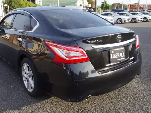 日産 ティアナ XV ナビAVMパッケージ 埼玉県 2019(平31)年 4.5万km 黒 ブラックレザーシート/オートクルーズコントロール/パークセンサー/全周囲カメラ/メーカーOPナビ/ETC/フルセグTV/Bluetooth/LEDヘッドライト/シートポジションメモリー機能