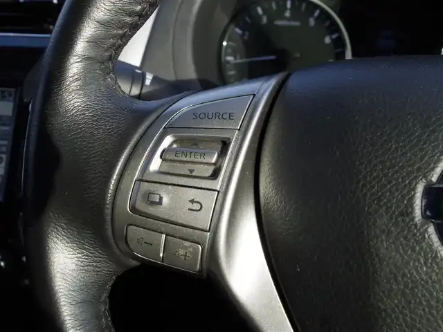 日産 ティアナ XV ナビAVMパッケージ 埼玉県 2019(平31)年 4.5万km 黒 ブラックレザーシート/オートクルーズコントロール/パークセンサー/全周囲カメラ/メーカーOPナビ/ETC/フルセグTV/Bluetooth/LEDヘッドライト/シートポジションメモリー機能