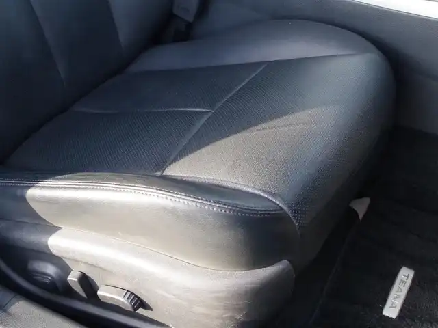 日産 ティアナ XV ナビAVMパッケージ 埼玉県 2019(平31)年 4.5万km 黒 ブラックレザーシート/オートクルーズコントロール/パークセンサー/全周囲カメラ/メーカーOPナビ/ETC/フルセグTV/Bluetooth/LEDヘッドライト/シートポジションメモリー機能