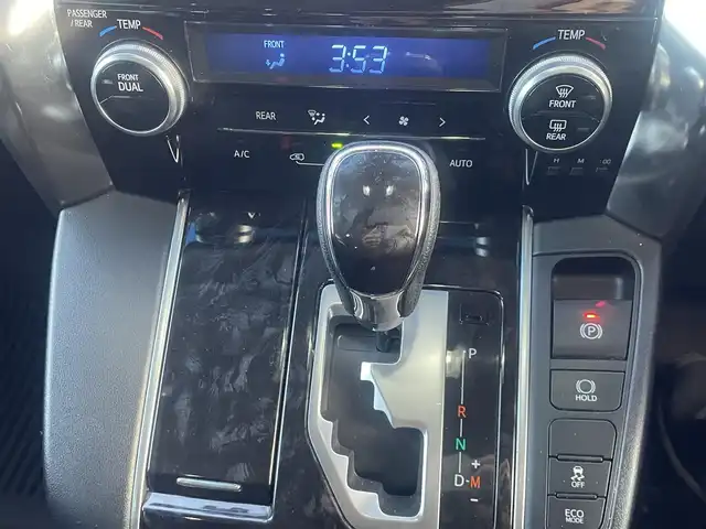 トヨタ ヴェルファイア Z 三重県 2018(平30)年 8.7万km ホワイトパールクリスタルシャイン アルパイン9インチメモリナビ/＊フルセグテレビ/Bluetooth/DVD/CD/AM/FM/バックカメラ/セーフティセンス/パワースライドドア（運転席側/助手席側）/LEDヘッドランプ/オートライト/アルパイン12インチフリップダウンモニター/ボディ同色電動オート格納ドアミラー/235/50R18タイヤ/　＊18インチアルミホイール/左右独立温度調整オートエアコン/ナノイー/スマートエントリー/プッシュスタート