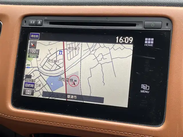 ホンダ ヴェゼル ハイブリッド Z 滋賀県 2014(平26)年 7.6万km ホワイトオーキッドパール 禁煙車/純正８インチナビ/　（Bluetooth・フルセグTV・DVD・CD・USB/ipod）/ETC/前方ドライブレコーダー/バックカメラ/クルーズコントロール/電動パーキングブレーキ/オートブレーキホールド/リアソナー/レーンキープアシスト/ハーフレザーシート/前席シートヒーター/LEDライト/オートライト/パドルシフト/プッシュスタート/スマートキー/ステアリングスイッチ