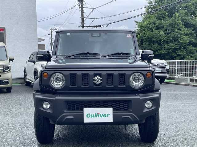 スズキ ジムニー シエラ JC 熊本県 2023(令5)年 1.1万km ブルーイッシュブラックパール3 ワンオーナー/パートタイム4WD/社外8インチナビ/【フルセグTV/CD/DVD/Bluetooth/ラジオ】/バックカメラ/クルーズコントロール/レーダーブレーキサポート/レーンアシスト/ダウンヒルアシスト/アイドリングストップ/横滑り防止機能/前席シートヒーター/純正15インチAW/背面タイヤ/前後ドライブレコーダー（ZDR035）/オートライト/LEDヘッドライト/フォグランプ/純正フロアマット/革巻きステアリング/ステアリングスイッチ/保証書/取扱説明書