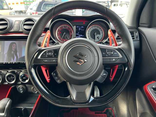 スズキ スイフト スポーツ セーフティPKG 山口県 2019(令1)年 6.5万km チャンピオンイエロー ワンオーナー/社外ナビ/DVD/CD/SD/MSV/BT/USB/フルセグTV/全周囲カメラ/革巻きステアリング/ステアリングスイッチ/パドルシフト/クルーズコントロール/純正LEDヘッドライト/純正フォグランプ/オートライト/社外１７インチアルミホイール/社外車高調/純正エアロパーツ/右前席シートヒーター/衝突被害軽減ブレーキ/横滑り防止/LKA/スマートキー×２/前後タイプドライブレコーダー/純正フロアマット/電動格納ウインカードアミラー