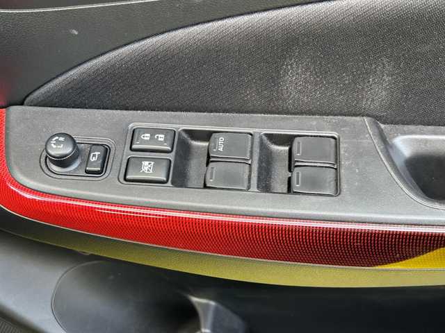 スズキ スイフト スポーツ セーフティPKG 山口県 2019(令1)年 6.5万km チャンピオンイエロー ワンオーナー/社外ナビ/DVD/CD/SD/MSV/BT/USB/フルセグTV/全周囲カメラ/革巻きステアリング/ステアリングスイッチ/パドルシフト/クルーズコントロール/純正LEDヘッドライト/純正フォグランプ/オートライト/社外１７インチアルミホイール/社外車高調/純正エアロパーツ/右前席シートヒーター/衝突被害軽減ブレーキ/横滑り防止/LKA/スマートキー×２/前後タイプドライブレコーダー/純正フロアマット/電動格納ウインカードアミラー