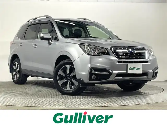 スバル フォレスター Xブレイク 大阪府 2016(平28)年 6万km アイスシルバーメタリック ４ＷＤ　社外ナビ　フルセグＴＶ　クルコン　バックカメラ　シートヒーター　ＥＴＣ　衝突軽減　ルーフレール　ヘッドライトウォッシャー　レーンアシスト　ＬＥＤヘッドライト　パドルシフト　ＢＳＭ　フォグランプ