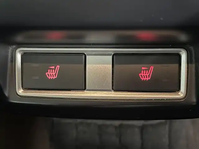 スバル フォレスター Xブレイク 大阪府 2016(平28)年 6万km アイスシルバーメタリック ４ＷＤ　社外ナビ　フルセグＴＶ　クルコン　バックカメラ　シートヒーター　ＥＴＣ　衝突軽減　ルーフレール　ヘッドライトウォッシャー　レーンアシスト　ＬＥＤヘッドライト　パドルシフト　ＢＳＭ　フォグランプ