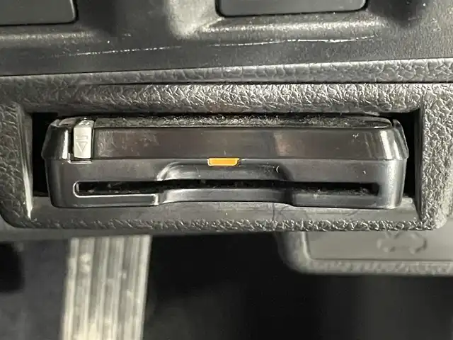 スバル フォレスター Xブレイク 大阪府 2016(平28)年 6万km アイスシルバーメタリック ４ＷＤ　社外ナビ　フルセグＴＶ　クルコン　バックカメラ　シートヒーター　ＥＴＣ　衝突軽減　ルーフレール　ヘッドライトウォッシャー　レーンアシスト　ＬＥＤヘッドライト　パドルシフト　ＢＳＭ　フォグランプ