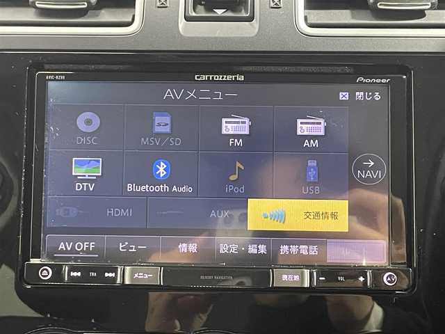 スバル フォレスター Xブレイク 大阪府 2016(平28)年 6万km アイスシルバーメタリック ４ＷＤ　社外ナビ　フルセグＴＶ　クルコン　バックカメラ　シートヒーター　ＥＴＣ　衝突軽減　ルーフレール　ヘッドライトウォッシャー　レーンアシスト　ＬＥＤヘッドライト　パドルシフト　ＢＳＭ　フォグランプ