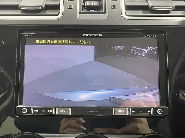 スバル フォレスター Xブレイク 大阪府 2016(平28)年 6万km アイスシルバーメタリック ４ＷＤ　社外ナビ　フルセグＴＶ　クルコン　バックカメラ　シートヒーター　ＥＴＣ　衝突軽減　ルーフレール　ヘッドライトウォッシャー　レーンアシスト　ＬＥＤヘッドライト　パドルシフト　ＢＳＭ　フォグランプ