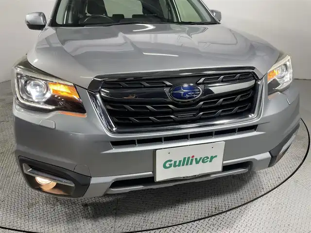 スバル フォレスター Xブレイク 大阪府 2016(平28)年 6万km アイスシルバーメタリック ４ＷＤ　社外ナビ　フルセグＴＶ　クルコン　バックカメラ　シートヒーター　ＥＴＣ　衝突軽減　ルーフレール　ヘッドライトウォッシャー　レーンアシスト　ＬＥＤヘッドライト　パドルシフト　ＢＳＭ　フォグランプ