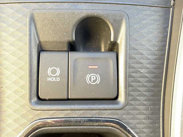 トヨタ ライズ Z 山形県 2022(令4)年 3.7万km ブラックマイカメタリック ・ワンオーナー/・４WD/・ナビ/フルセグ/CDDVD/Bluetooth/・バックカメラ/・ビルトインETC/・前方ドラレコ/・衝突警報機能/・標識認識機能/・先行車発進告知/・レーダークルーズコントロール/・レーンキープコントロール/・ブラインドスポットモニター/・前後クリアランスソナー/・LEDヘッドライト/・オートライト/・電子パーキング/・ブレーキホールド/・前席シートヒーター/・純正AW/・純正マット/・社外AW＋スタッドレスタイヤ車載/・スペアキー1本/・保証書/・取扱説明書