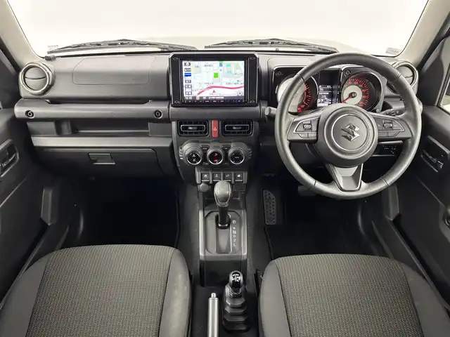 スズキ ジムニー シエラ JC 福岡県 2018(平30)年 1.6万km ジャングルグリーン 純正８型ナビ／フルセグＴＶ　/バックカメラ　/ビルトインＥＴＣ　/前方ドラレコ　/クルーズコントロール　/衝突軽減ブレーキ　/レーンキープ　/ヒルディセントコントロール　/シートヒーター　/ヒーテッドドアミラー　/ＬＥＤヘッドライト