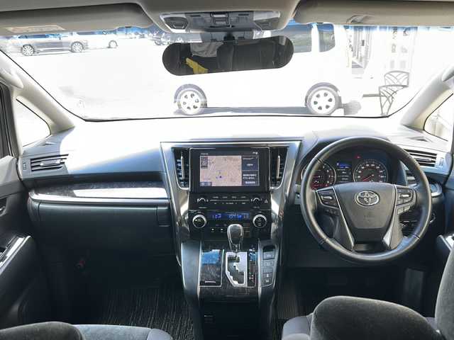 トヨタ アルファード S 兵庫県 2020(令2)年 2.8万km ホワイトパールクリスタルシャイン ワンオーナー/純正ディスプレイオーディオ　/　Bluetooth/USB/Miracast/AM/FM/フルセグテレビ（走行中視聴可能）/純正ビルトインETC/バックカメラ/両側パワースライドドア/3列シート/MTモード付AT/オートブレーキホールド/アダプティブクルーズコントロール/アンチロック・ブレーキ・システム/パーキングアシスト/レーンキープアシスト/前後コーナーセンサー/横滑り防止装置/盗難防止装置/衝突被害軽減システム/パワーステアリング/パワーウィンドウ/オートマチックハイビーム/LEDヘッドライト/スペアキー（１本）/エアバッグ（W+サイド）/カーテンエアバッグ/保証書/取扱説明書