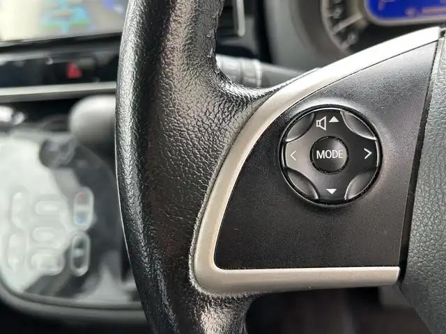 日産 デイズ ルークス ハイウェイスターターボ 兵庫県 2015(平27)年 11.4万km ホワイトパール 純正ナビ/(CD/DVD/SD/USB/iPod)/フルセグTV/全周囲カメラ/ETC/両側パワースライドドア/前方ドライブレコーダー/防眩ミラー/ステアリングリモコン/電動格納ミラー/スマートキー/純正ドアバイザー/純正フロアマット/純正アルミ15インチ