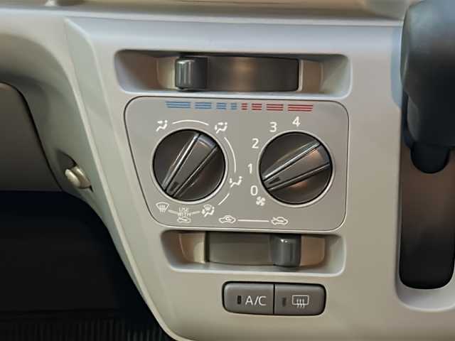 ダイハツ ミラ イース X リミテッド SAⅢ 京都府 2019(令1)年 10万km パールホワイトⅢ 純正7インチナビ/フルセグ/Bluetooth/CD・DVD/衝突軽減装置/バックカメラ/ETC/禁煙車/クリアランスソナー/LEDヘッドライト/アイドリングストップ/電動格納ミラー