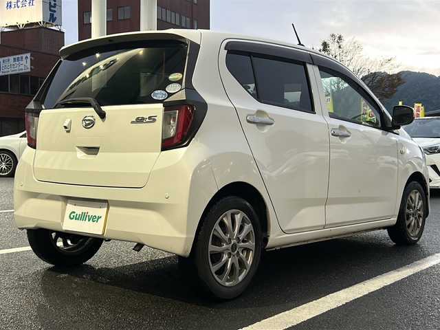 ダイハツ ミラ イース X リミテッド SAⅢ 京都府 2019(令1)年 10万km パールホワイトⅢ 純正7インチナビ/フルセグ/Bluetooth/CD・DVD/衝突軽減装置/バックカメラ/ETC/禁煙車/クリアランスソナー/LEDヘッドライト/アイドリングストップ/電動格納ミラー