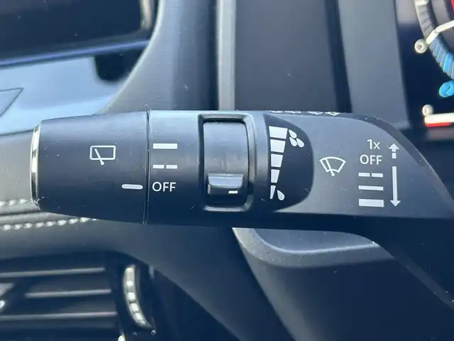 日産 エクストレイル G e－4ORCE 道南・函館 2023(令5)年 4.4万km ダイヤモンドブラック /純正ナビ//フルセグＴＶ//全周囲カメラ//ドライブレコーダー//プロパイロットパーキングサポート//クルーズコントロール//コーナーセンサー//レーンキープアシスト//ＢＳＭ//ＨＵＤ//シートヒーター//パワーシート//デジタルインナーミラー//１００Ｖ充電//フロアマット//スマートキー//ETC//ワンオーナー