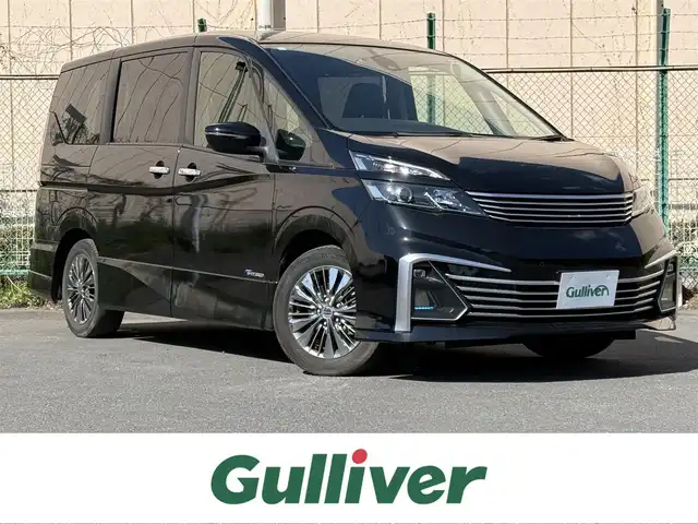日産 セレナ ライダー プロパイロット E 兵庫県 2017(平29)年 4.5万km ダイヤモンドブラック エマージェンシーブレーキ/LDW（車線逸脱警報）/踏み間違い衝突防止アシスト/進入禁止標識検知/フロント・バックソナー/クルーズコントロール/プロパイロット（自動運転技術）/車線逸脱防止支援システム/ハンズフリーパワースライドドア（助手席側）/LDEヘッドランプ/オートライト/ボディ同色ドアミラー（電動格納機能/ウインカー付き）/クリアライン入りリアコンビーネーションランプ/ブルーステッチ入革巻きステアリングホイール/ステアリングスイッチ（オーディオ）/オートエアコン/リアクーラー/アームレスト（運転席/助手席）/シートバックポケット（運転席/助手席）/2列目超ロングスライド/横スライドシート/スライド機構付スマートアップ3列目シート/パーソナルテーブル（2列目/3列目）/USB電源ソケット（2列目/3列目）/電動パーキングブレーキ/オートブレーキホールド/インテリジェントキー/プッシュエンジンスターター/純正ナビ【型式：MM516D-L】/盗難防止装置/ドライブレコーダー（前のみ）/後席モニター/ドアバイザー/ETC