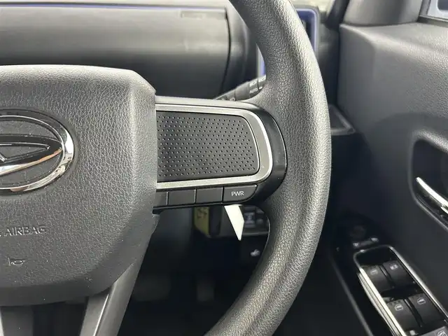 ダイハツ タント カスタム X スタイルセレクション 千葉県 2022(令4)年 3.4万km ブラックマイカメタリック 社外7インチメモリーナビ/・Bluetooth/・フルセグＴＶ/・CD/バックカメラ　/前後ドライブレコーダー　/コーナーセンサー　/アイドリングストップ　/両側電動スライドドア　/ハーフレザー　/シートヒーター　/純正１４インチＡＷ/スマートアシスト/・衝突回避支援ブレーキ機能/・衝突警報機能/・ブレーキ制御付誤発進抑制機能/・車線逸脱警報機能/・車線逸脱抑制制御機能/・路側逸脱警報機能/・ふらつき警報/・先行車発進お知らせ機能/・標識認識機能（進入禁止／最高速度／一時停止）/・アダプティブドライビングビーム/・コーナーセンサー