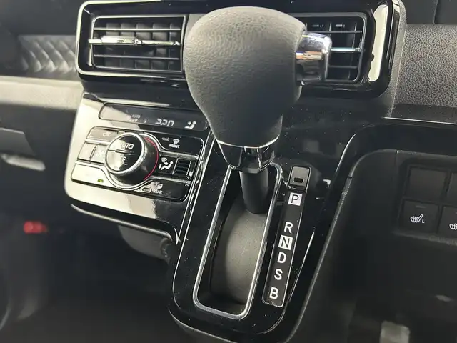 ダイハツ タント カスタム X スタイルセレクション 千葉県 2022(令4)年 3.4万km ブラックマイカメタリック 社外7インチメモリーナビ/・Bluetooth/・フルセグＴＶ/・CD/バックカメラ　/前後ドライブレコーダー　/コーナーセンサー　/アイドリングストップ　/両側電動スライドドア　/ハーフレザー　/シートヒーター　/純正１４インチＡＷ/スマートアシスト/・衝突回避支援ブレーキ機能/・衝突警報機能/・ブレーキ制御付誤発進抑制機能/・車線逸脱警報機能/・車線逸脱抑制制御機能/・路側逸脱警報機能/・ふらつき警報/・先行車発進お知らせ機能/・標識認識機能（進入禁止／最高速度／一時停止）/・アダプティブドライビングビーム/・コーナーセンサー