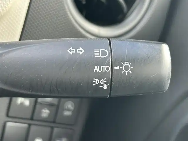 スズキ アルト L 静岡県 2021(令3)年 0.8万km アイボリー ユーザー買取車両/ベンチシート/シートヒーター/衝突被害軽減ンシステム/純性フロアマット/リモコンキー/スペアキー×1/アイドリングストップ/保証書/取扱説明書