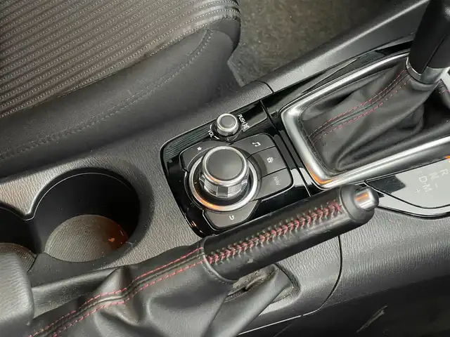 マツダ アクセラ 15S ツーリング 山梨県 2015(平27)年 3.6万km スノーフレイクホワイトパールマイカ ワンオーナー/純正ナビ/Bカメラ/ACC/Ｂｌｕｅｔｏｏｔｈ/フルセグＴＶ/ＬＫＡ/ＢＳＭ/ＥＴＣ/ＨＵＤ/パドルシフト/ＨＩＤ/プッシュスタート/スマートキー/純正１８インチＡＷ/新車時保証書/取扱説明書/スペアキー