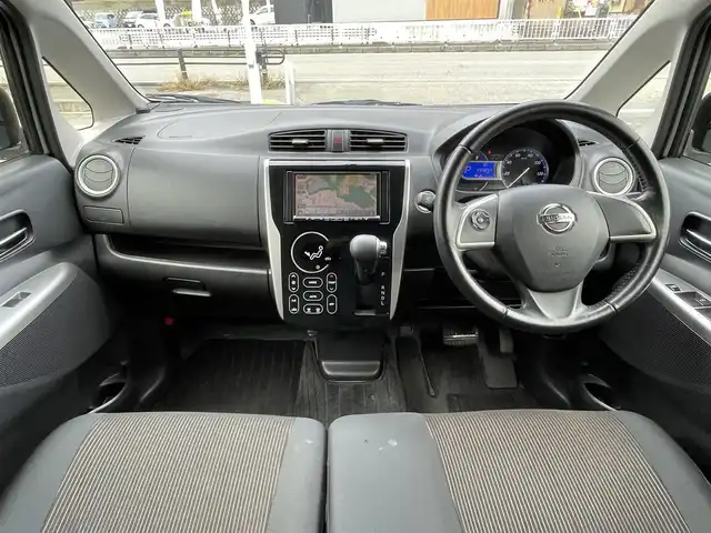 日産 デイズ ハイウェイスターG ターボ 岐阜県 2014(平26)年 6万km ホワイトパール ４WD/純正ナビ(AM/FM/TV/CD/DVD)/全周囲カメラ/シートヒーター/オートライト/スマートキー/純正フロアマット/保証書/取扱説明書/スペアキー