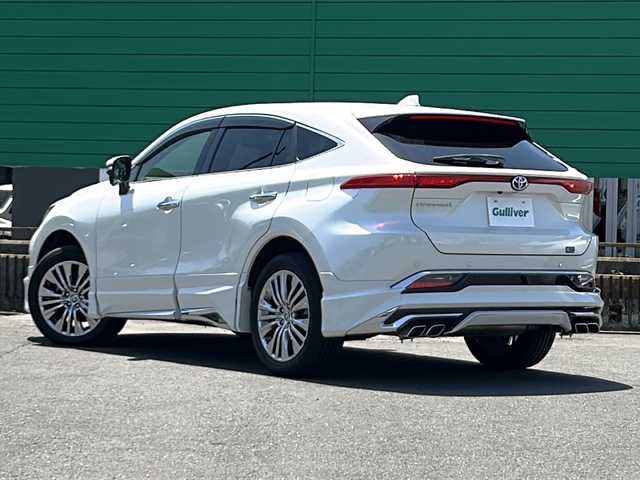 トヨタ ハリアー Z レザーパッケージ 茨城県 2020(令2)年 3.4万km ホワイトパールクリスタルシャイン モデリスタエアロ/純正メーカーオプション12.3インチナビ/Bluetooth/フルセグTV/バックカメラ/ヘッドアップディスプレイ/トヨタセーフティセンス/・プリクラッシュセーフティ/・レーントレーシングアシスト/・レーダークルーズコントロール/・ロードサインアシスト/・先行車発進アラーム/・ブラインドスポットモニター/・先行車発進アラーム/ビルトインETC2.0/パワーバックドア/レザーシート/シートヒーター/エアシート/ステアリングヒーター/純正19インチAW/オートライト/LEDヘッドライト