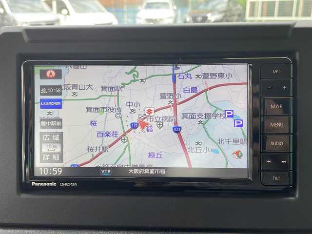 スズキ ジムニー シエラ JC 大阪府 2019(平31)年 0.6万km ジャングルグリーン ワンオーナー/純正メモリナビ/・AM/FM/CD/DVD/Bluetooth/・フルセグテレビ/クルーズコントロール/衝突軽減ブレーキ/車線逸脱警報システム/横滑り防止装置/盗難防止装置/シートヒーター（D席+N席）/HIDヘッドライト/オートライト/オートエアコン/プッシュスタートボタン/スマートキー×2/ステアリングリモコン/純正15インチアルミホイール/12V充電器/純正フロアマット/ドアバイザー/保証書/取扱説明書/ナビ取扱説明書