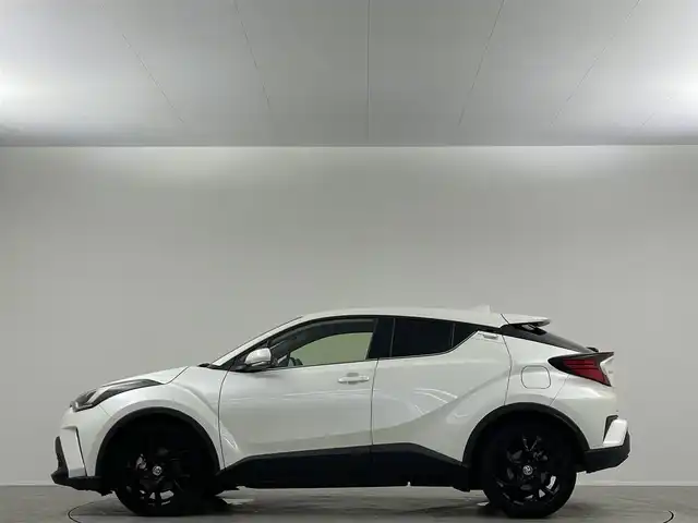 トヨタ Ｃ－ＨＲ G モード ネロ セーフティプラス 埼玉県 2021(令3)年 4.8万km ホワイトパールクリスタルシャイン 純正ＤＡ　ナビ　全方位カメラ　シートヒーター　ＢＳＭ　ＥＴＣ　ＬＥＤヘッドライト　追従走行　禁煙車　前後ドライブレコーダー　フルセグＴＶ　ランバーサポート　オートハイビーム　衝突被害軽減　レーンキープ