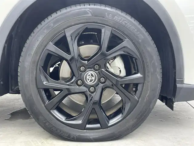 トヨタ Ｃ－ＨＲ G モード ネロ セーフティプラス 埼玉県 2021(令3)年 4.8万km ホワイトパールクリスタルシャイン 純正ＤＡ　ナビ　全方位カメラ　シートヒーター　ＢＳＭ　ＥＴＣ　ＬＥＤヘッドライト　追従走行　禁煙車　前後ドライブレコーダー　フルセグＴＶ　ランバーサポート　オートハイビーム　衝突被害軽減　レーンキープ